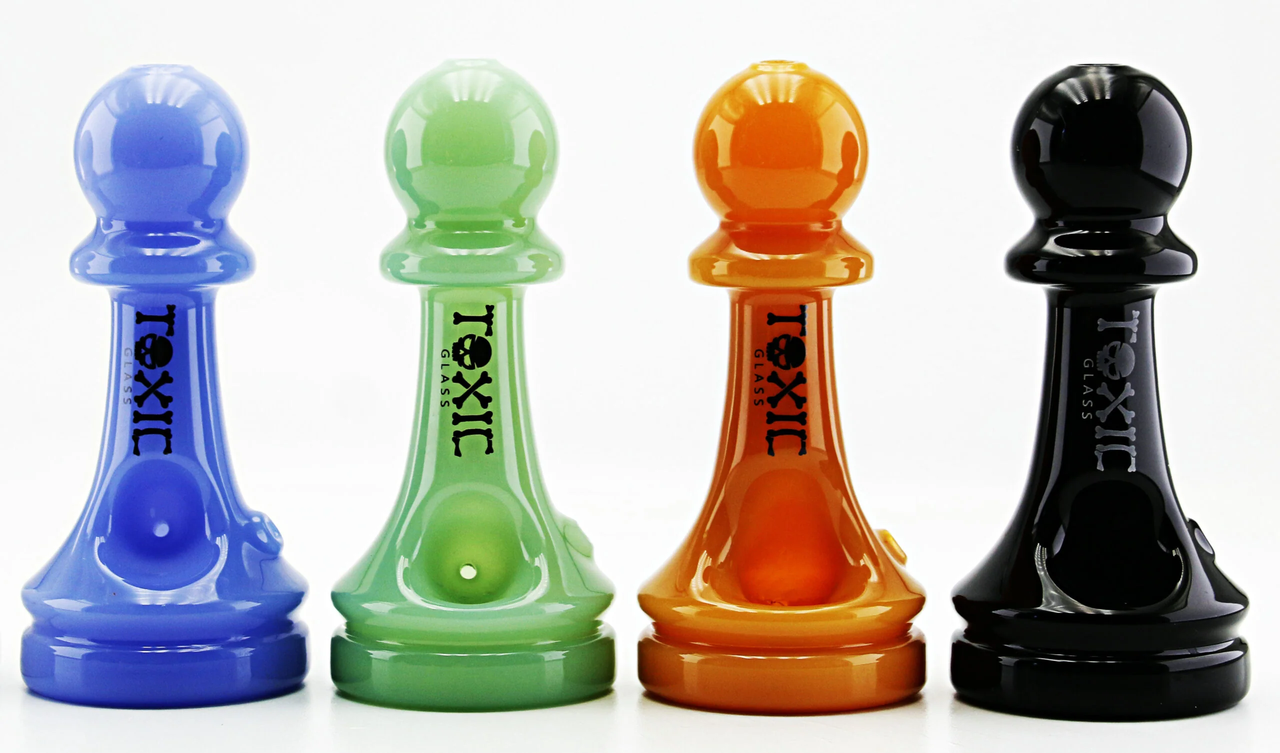 Toxic Chess Hand Pipe